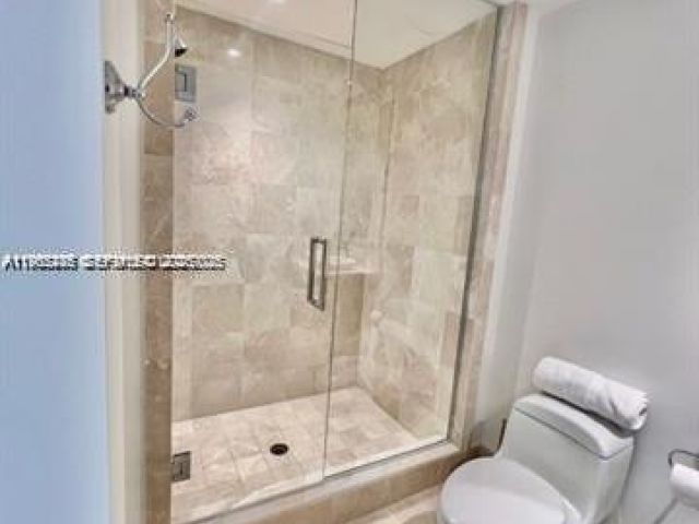 Apartment for rent  Unit #1007 - photo 7430261