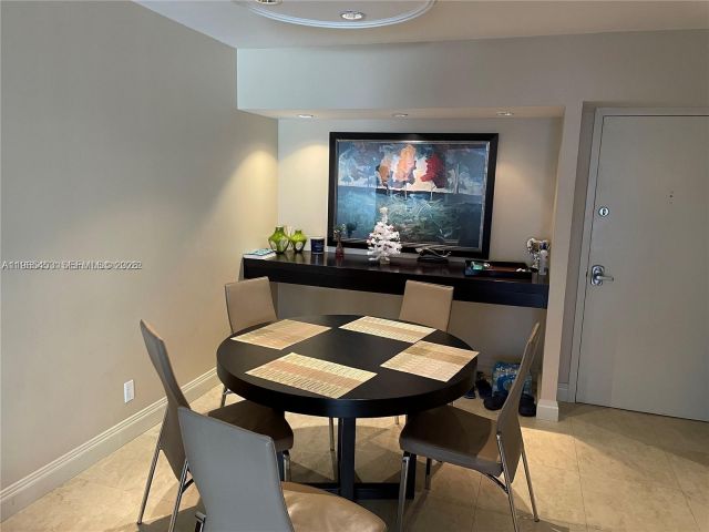 Apartment for rent  Unit #1404 - photo 7429997