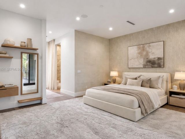 Home for rent at 871 NE 83rd St - photo 7429007