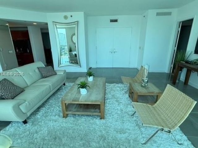 Apartment for rent  Unit #707 - photo 7430191