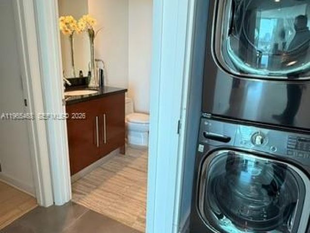 Apartment for rent  Unit #707 - photo 7430203