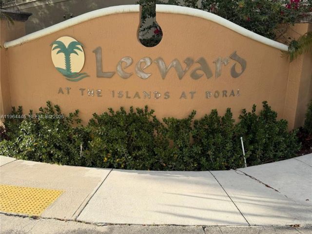 Home for rent at 10776 NW 84th Ln 8-30 - photo 7485492