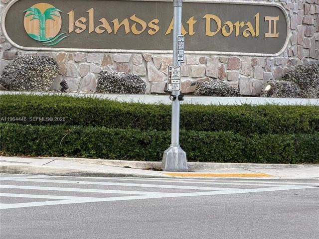 Home for rent at 10776 NW 84th Ln 8-30 - photo 7485493