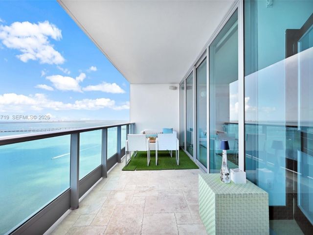 Apartment for sale  Unit #3607 - photo 7511600