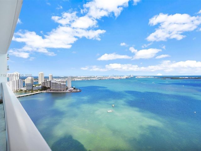 Apartment for sale  Unit #3607 - photo 7511603