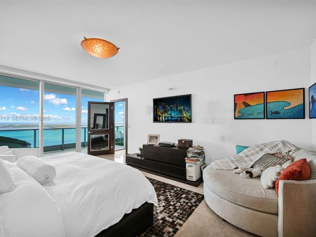 Apartment for sale  Unit #3607 - photo 7511611