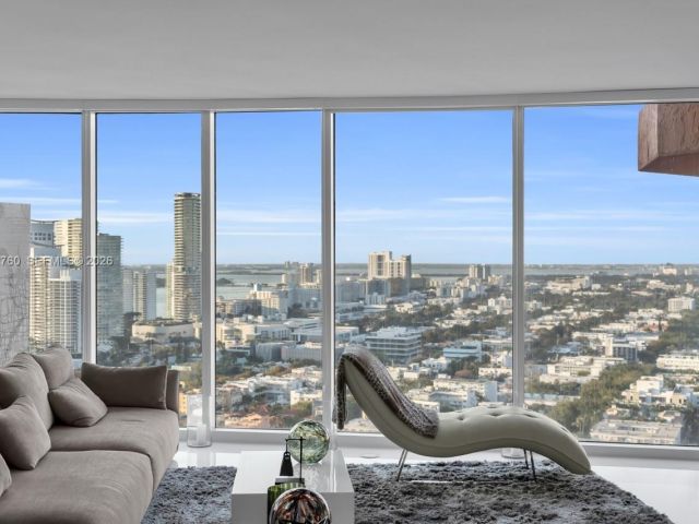 Apartment for rent  Unit #3105 - photo 7517480