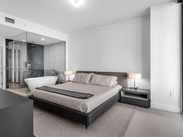 Apartment for rent  Unit #1203 - photo 7429612