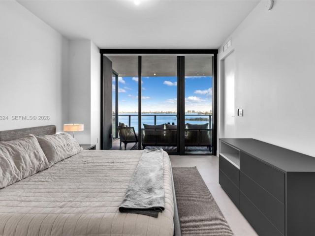 Apartment for rent  Unit #1203 - photo 7429613