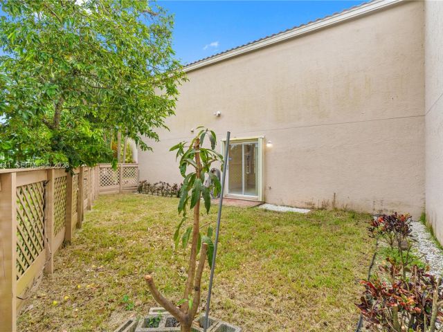 Home for rent at 11009 Mainsail Dr 11009 - photo 7486995