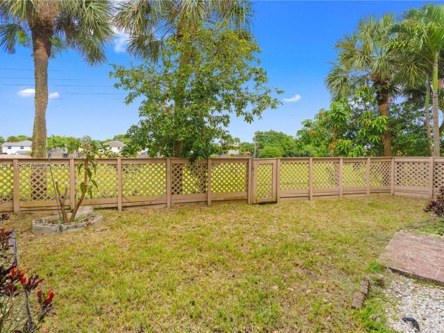 Home for rent at 11009 Mainsail Dr 11009 - photo 7486997