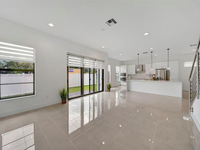 Home for rent at 1454 SW 23rd St - photo 7482965