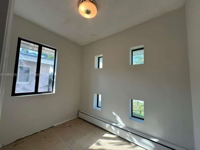 Home for rent at 926 Polk St - photo 7473683