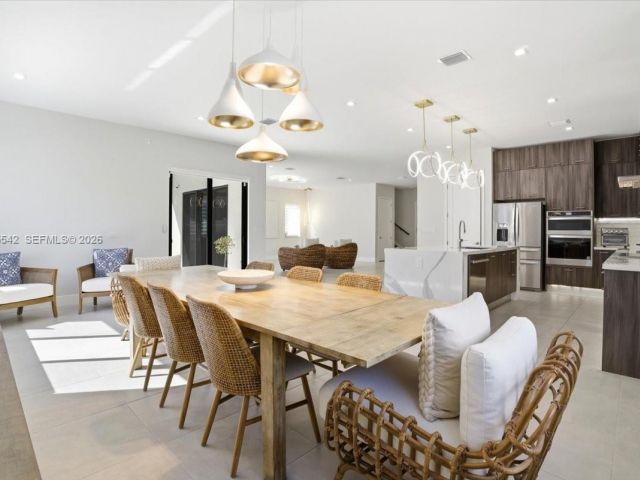 Home for sale at 8096 NW 48th Ter - photo 7431630