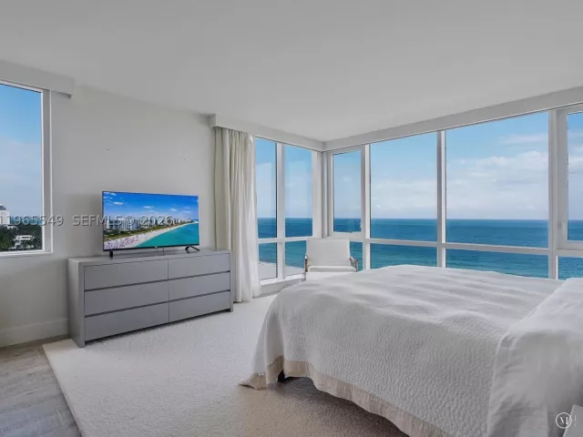 3-bedroom condo for sale in Miami Beach - 102 24th St 1119 - MondialRealty