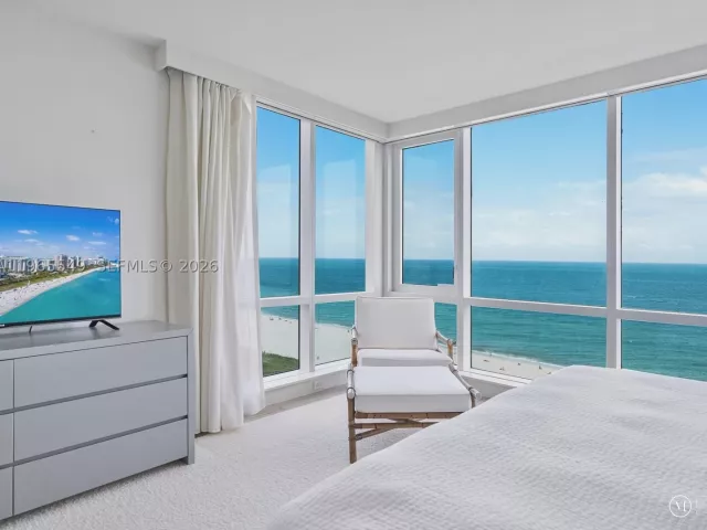 3-bedroom condo for sale in Miami Beach - 102 24th St 1119 - MondialRealty