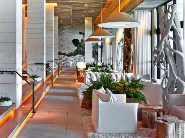 3-bedroom condo for sale in Miami Beach - 102 24th St 1119 - MondialRealty