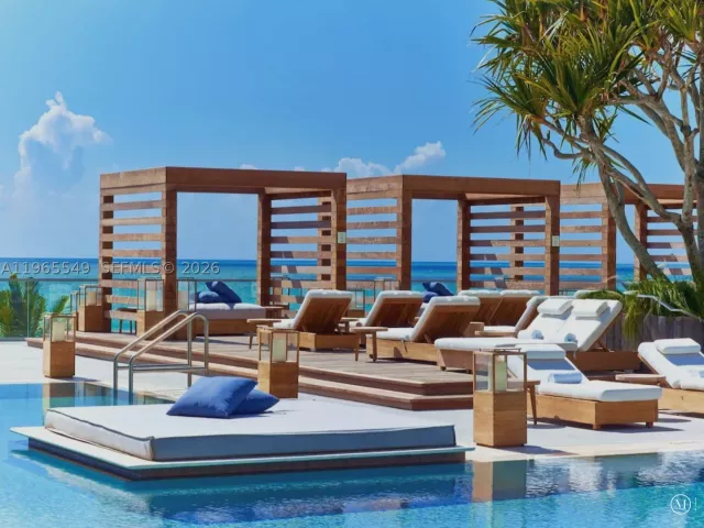 3-bedroom condo for sale in Miami Beach - 102 24th St 1119 - MondialRealty