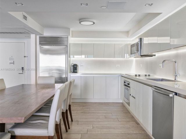 Apartment for sale  Unit #1119 - photo 7430982