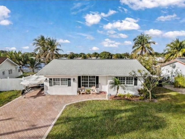 Home for sale at 3371 NW 67th St - photo 7481641