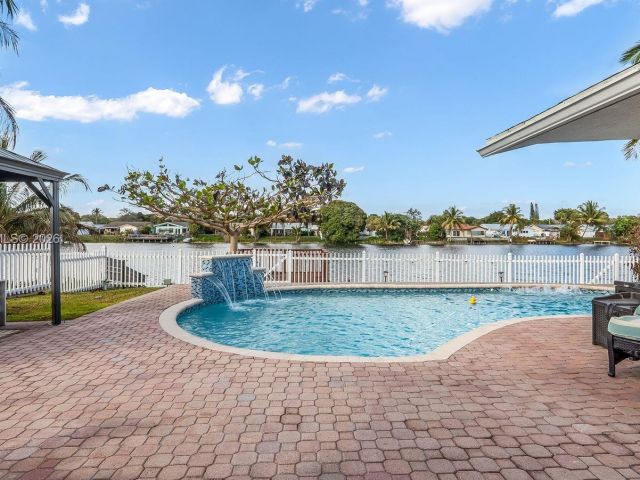 Home for sale at 3371 NW 67th St - photo 7481647