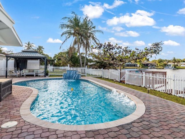 Home for sale at 3371 NW 67th St - photo 7481652