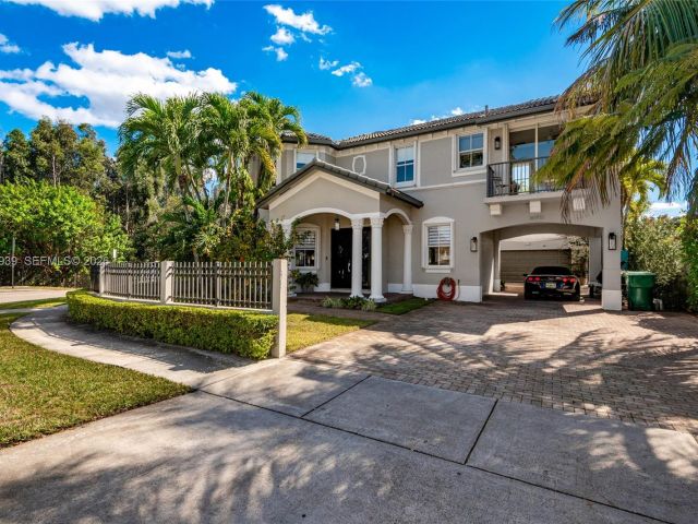 Home for sale at 14900 SW 10th St - photo 7444055