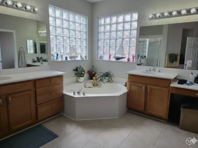 4-bedroom home for sale in West Palm Beach - 236 Gazetta Way - MondialRealty