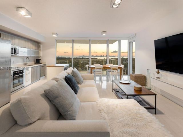 Apartment for sale  Unit #1207 - photo 7430641