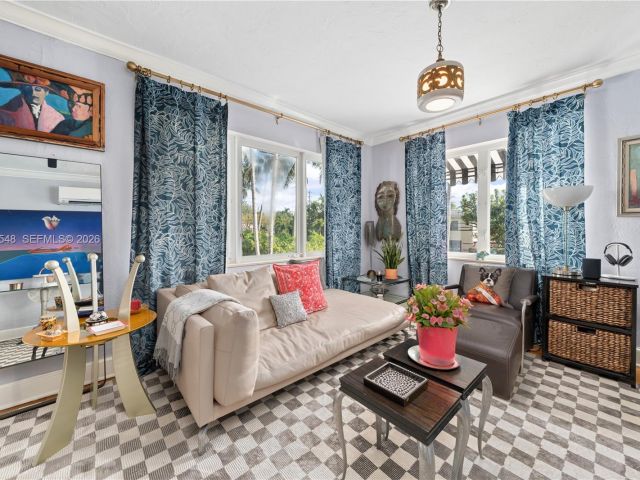 Home for sale at 4500 Sheridan Ave - photo 7467888