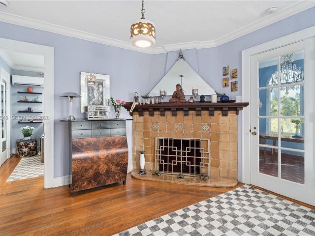 Home for sale at 4500 Sheridan Ave - photo 7467891