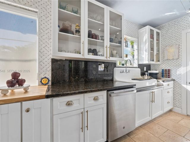 Home for sale at 4500 Sheridan Ave - photo 7467895