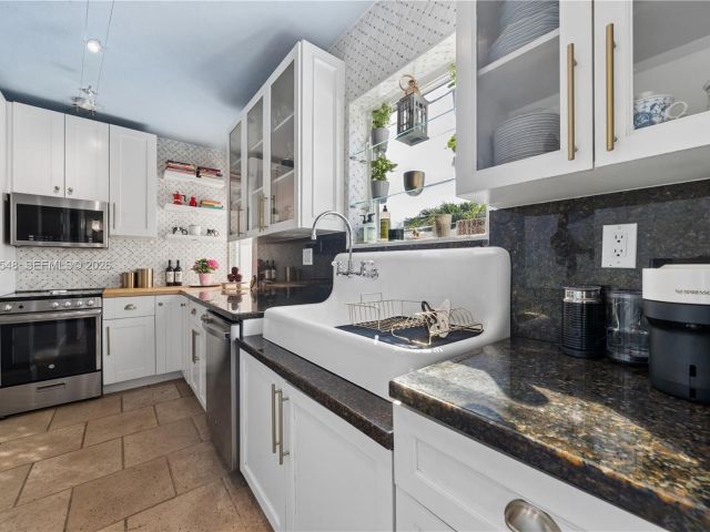 Home for sale at 4500 Sheridan Ave - photo 7467897