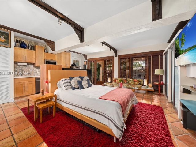 Home for sale at 4500 Sheridan Ave - photo 7467901