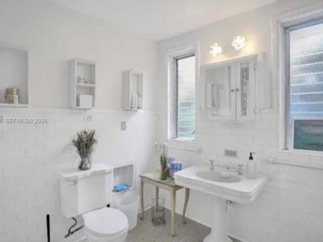 Home for sale at 1107 Alhambra Cir - photo 7471522