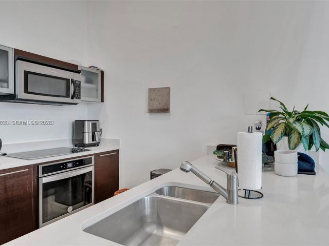 Apartment for sale  Unit #508 - photo 7432486