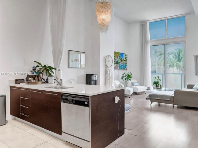 Apartment for sale  Unit #508 - photo 7432488