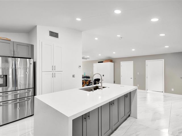 Home for sale at 2001 N 22nd Ave - photo 7506865