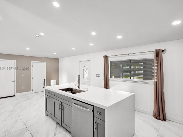 Home for sale at 2001 N 22nd Ave - photo 7506867