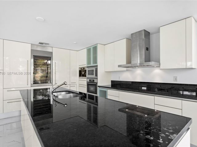 Apartment for sale  Unit #349 - photo 7437961