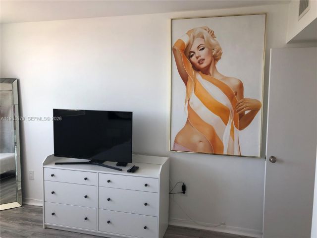 Apartment for rent  Unit #607 - photo 7433403