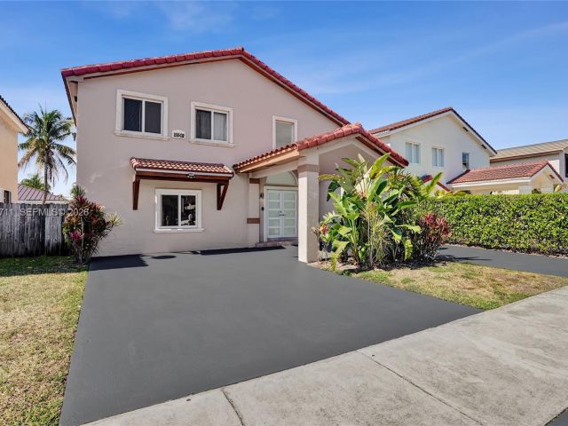 Home for sale at 15502 SW 137th Pl - photo 7446027