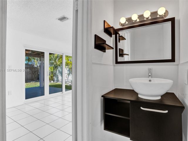 Home for sale at 15502 SW 137th Pl - photo 7446039