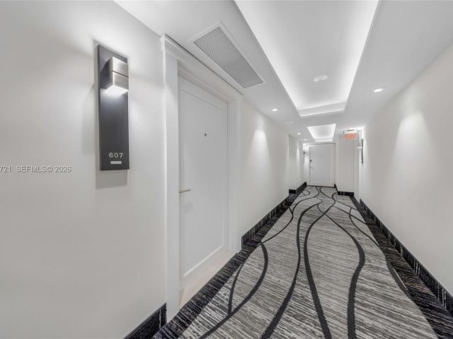 Apartment for sale  Unit #607 - photo 7445854