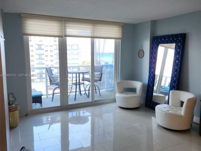 Apartment for sale  Unit #607 - photo 7445865