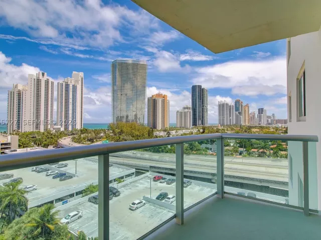 2-bedroom condo for rent in Sunny Isles Beach - 19380 Collins Ave 1002 - MondialRealty