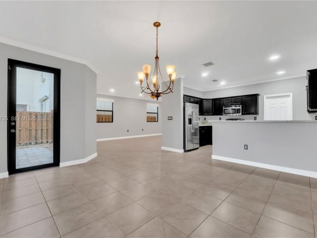 Home for rent at 3401 SE 5th St 3401 - photo 7432718