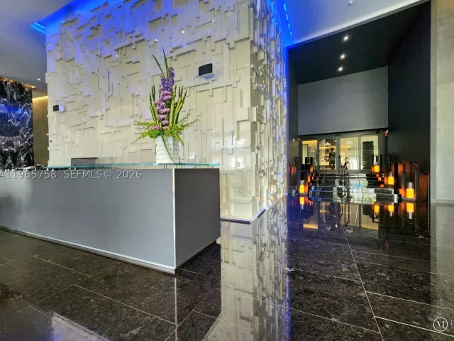 2-bedroom condo for sale in Hallandale Beach - 1800 S Ocean Dr 2406 - MondialRealty