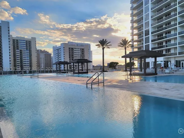 2-bedroom condo for sale in Hallandale Beach - 1800 S Ocean Dr 2406 - MondialRealty
