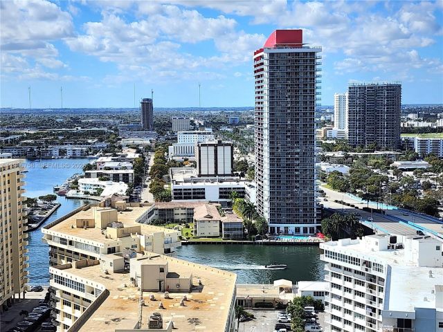 Apartment for sale  Unit #2406 - photo 7500464